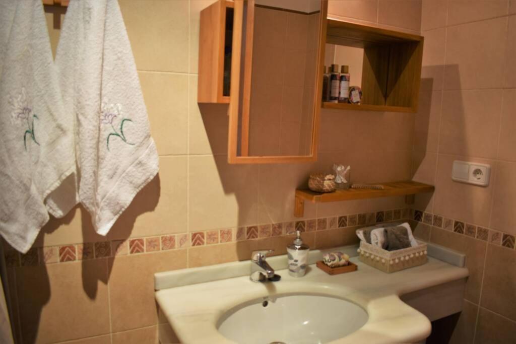 Precioso Atico En Pleno Centro De O Grove Apartment ภายนอก รูปภาพ