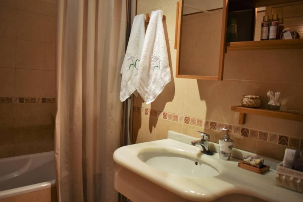 Precioso Atico En Pleno Centro De O Grove Apartment ภายนอก รูปภาพ
